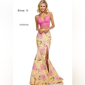 New Sherri hill floral hot pink 2pc